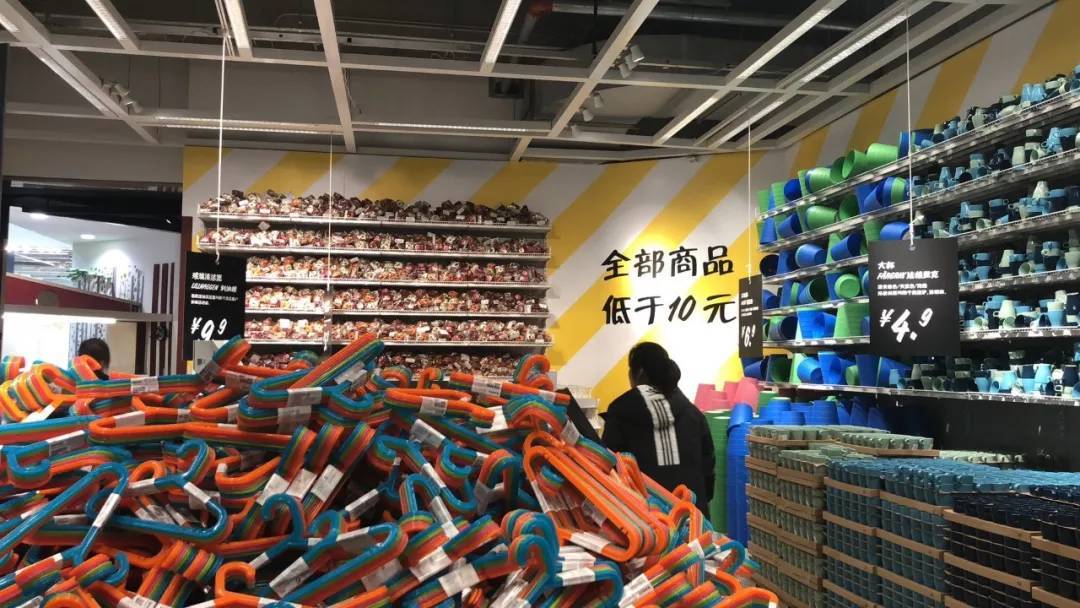 现场人挤人!徐州宜家今天正式开门见客